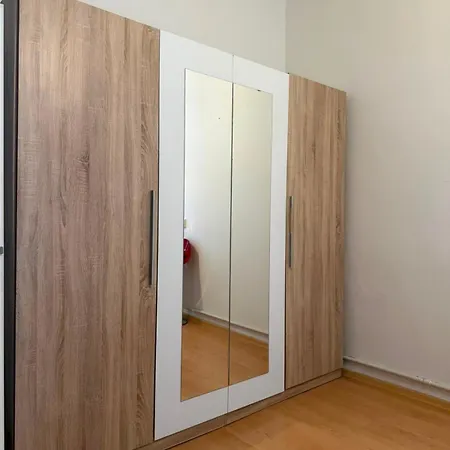 Apartamento Bright In Shared Letna Near Center Praga