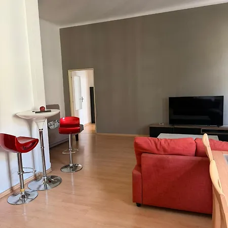 Apartment Bright In Shared Letna Near Center